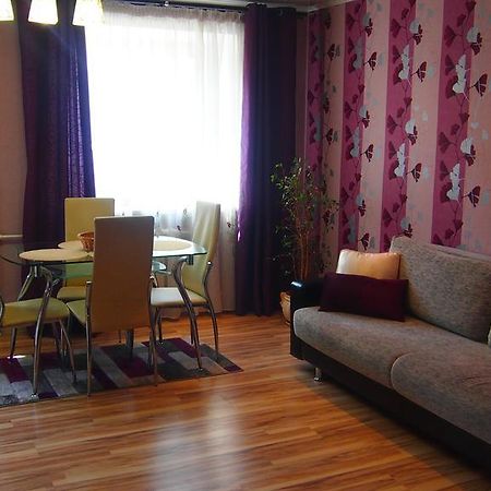 Apartment Lenin Baranavichy Esterno foto