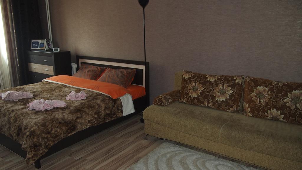 Apartment Lenin Baranavichy Esterno foto