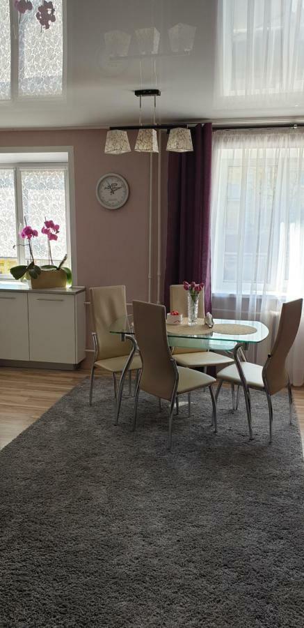 Apartment Lenin Baranavichy Esterno foto